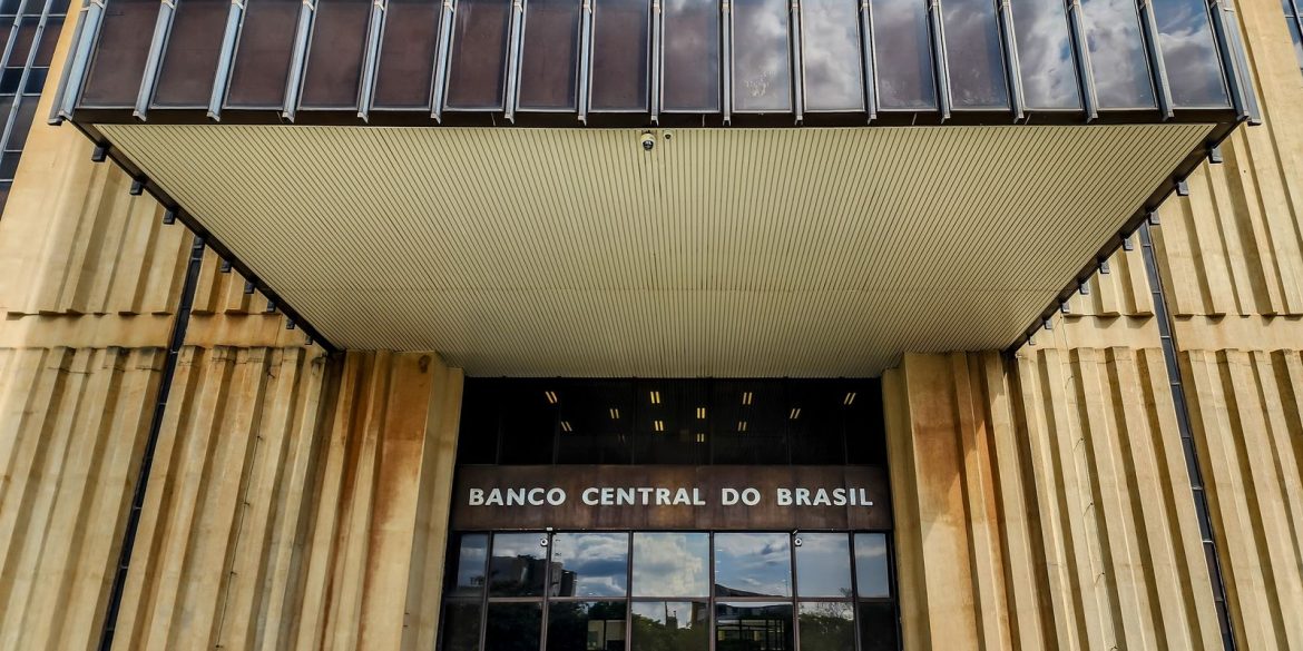 bc-aprova-aumento-de-capital-em-instituicoes-ligadas-ao-banco-master