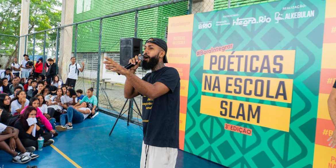 projeto-leva-batalha-de-poesias-a-escolas-publicas-invent-rio-de-janeiro