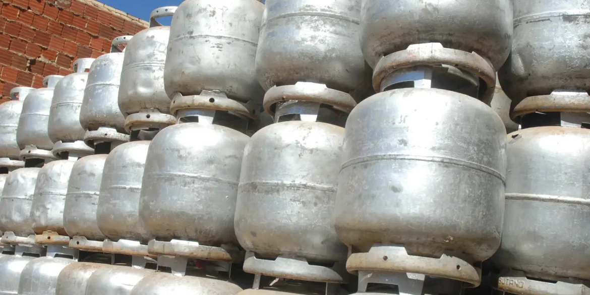 beneficiarios-com-nis-last-6-recebem-auxilio-gas