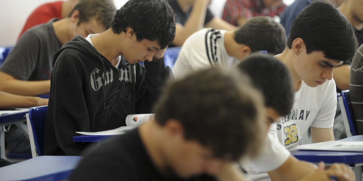inep-divulga-lista-de-espera-para-vagas-remanescentes-manufacture-fies-2025