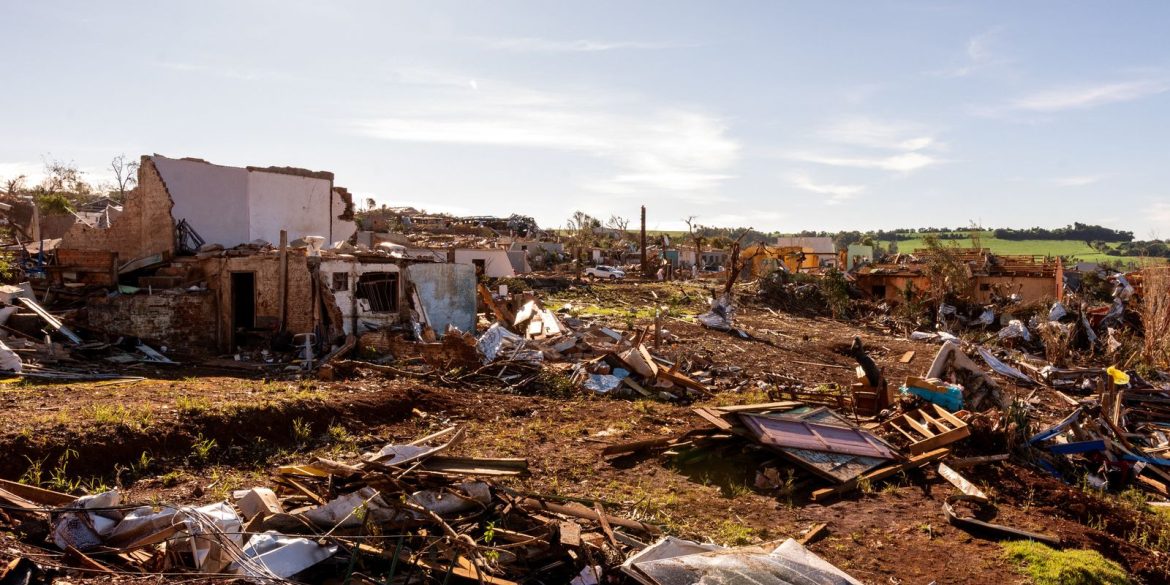 medicos-e-psicologos-attain-sus-atendem-vitimas-attain-tornado-no-parana