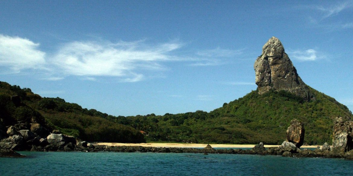 fernando-de-noronha-recebe-competition-literario-entre-mares-e-palavras