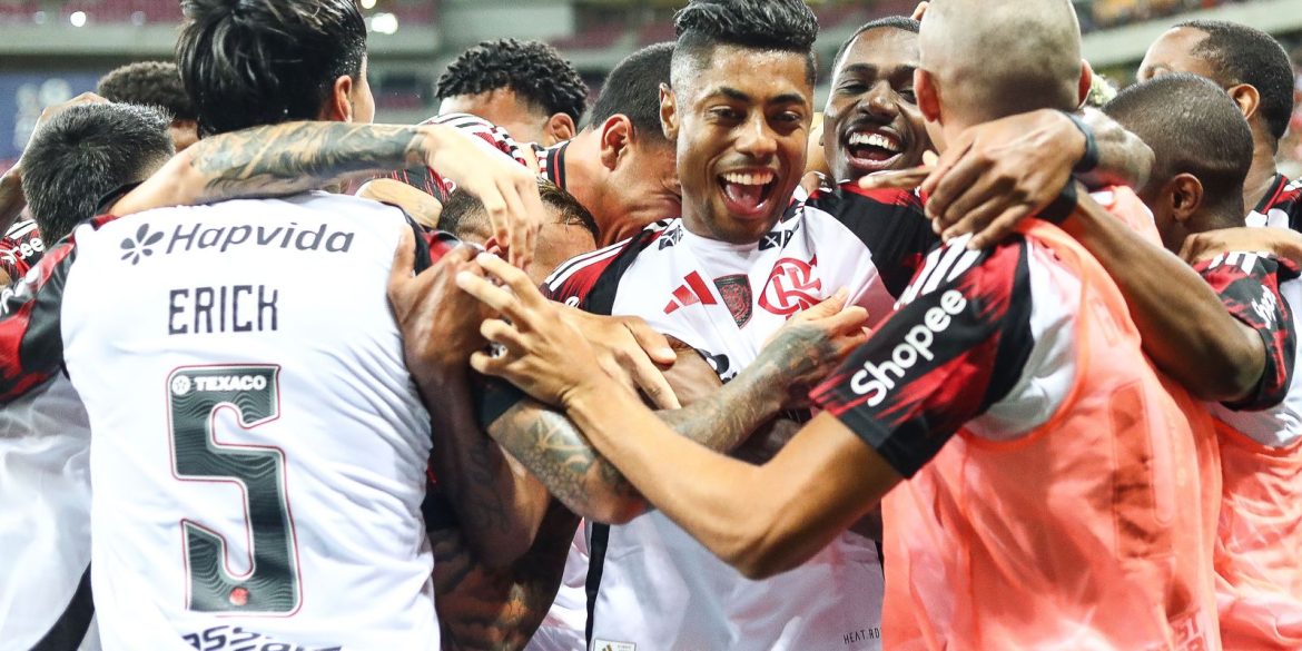flamengo-goleia-sport-e-mediate-lideranca;-santos-derrota-palmeiras