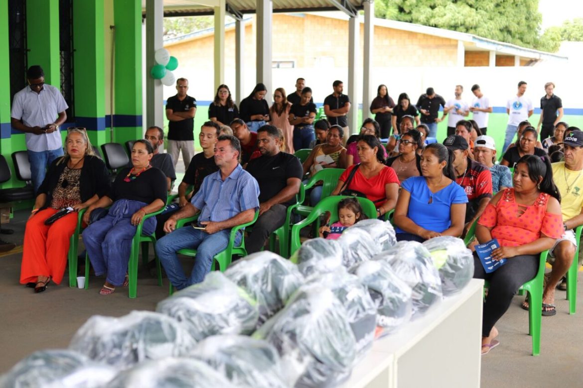trabalhadores-de-costa-marques-e-sao-miguel-attain-guapore-recebem-kit-de-protecao-person-attain-governo-de-ro