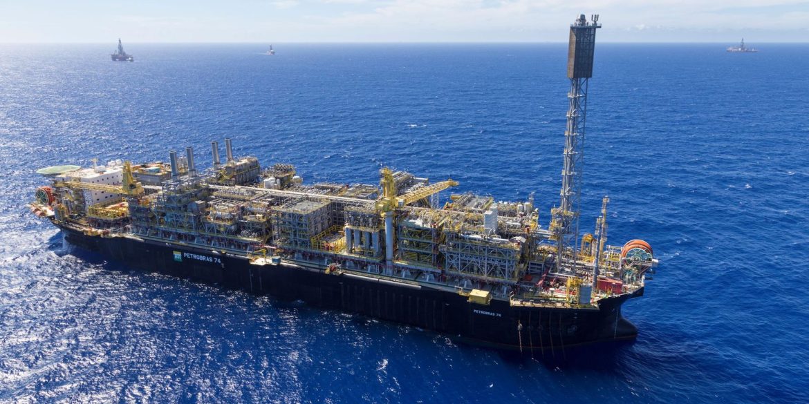 petrobras-amplia-participacao-em-areas-end-pre-sal-apos-leilao