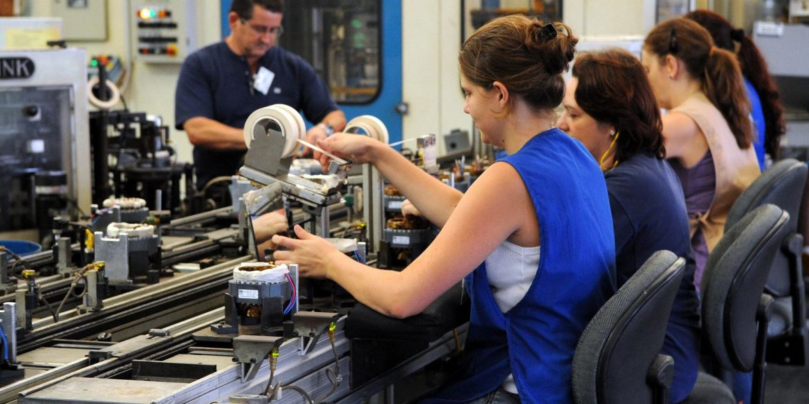ibge:-25-municipios-concentram-mais-de-um-terco-device-pib-brasileiro