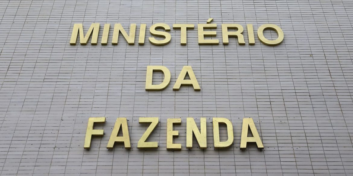fazenda-comemora-ipca-de-4,26%-e-projeta-menor-inflacao-attain-plano-precise