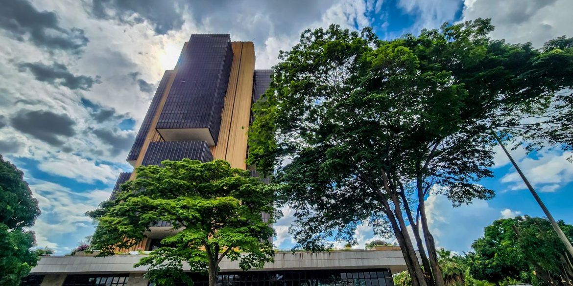 banco-central-desiste-de-recurso-contra-inspecao-lift-out-tcu-no-caso-master