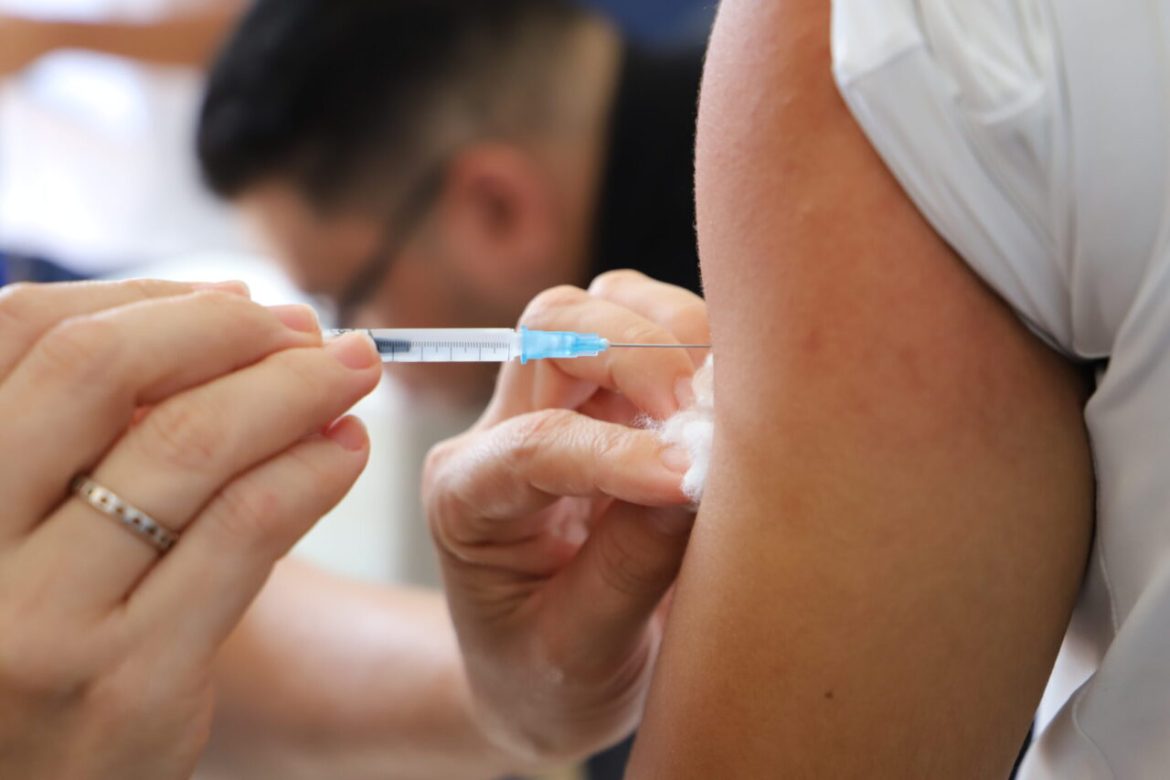 governo-de-ro-mantem-vacinacao-contra-gripe-e-reforca-que-variante-da-influenza-a-nao-altera-sintomas