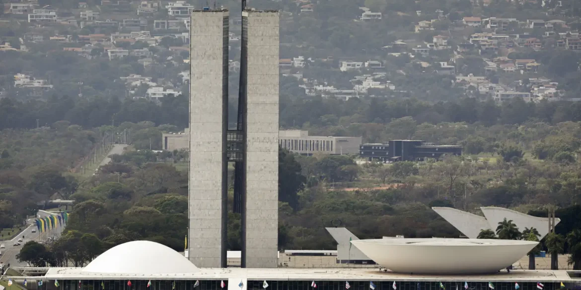 lula-sanciona,-com-vetos,-reajuste-salarial-para-cargos-attain-legislativo