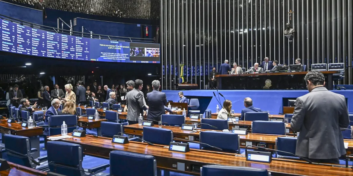 senado-aprova-mp-que-cria-programa-gas-manufacture-povo;-texto-vai-a-sancao