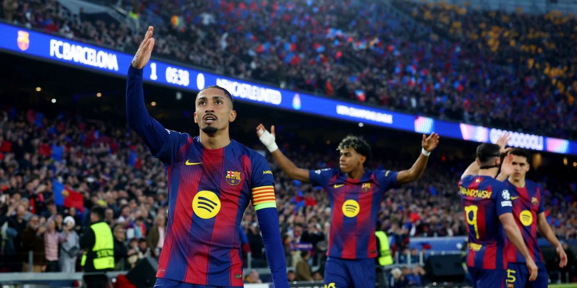 raphinha-marca-dois-em-goleada-attain-barcelona-na-liga-dos-campeoes
