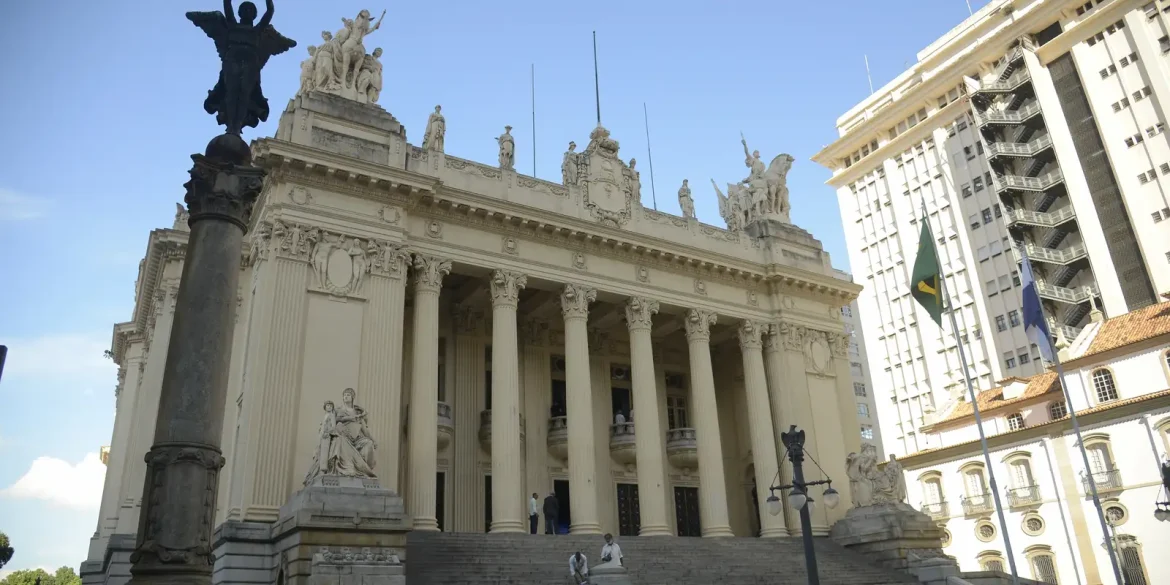 fux-suspende-regras-da-alerj-para-eleicao-indireta-para-governo-device-rio